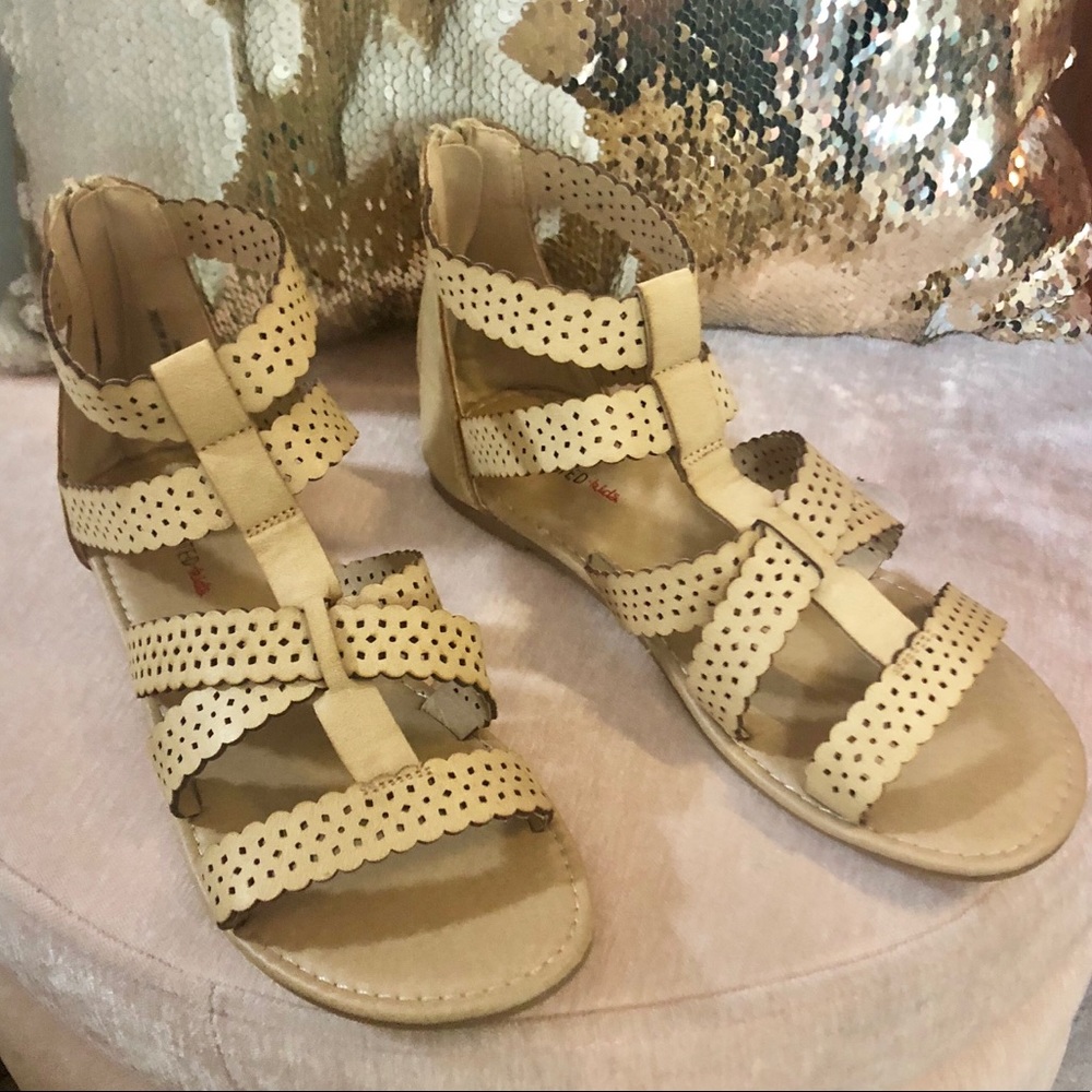 Tan Summer Sandals